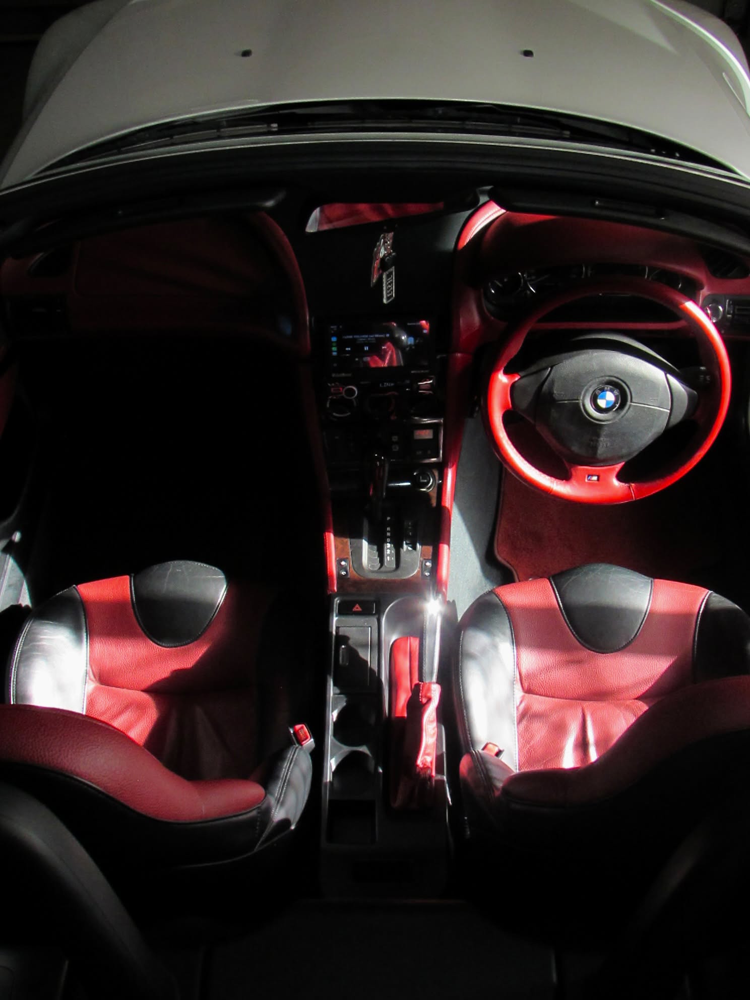 The black and red interior of Jess’s BMW Z3